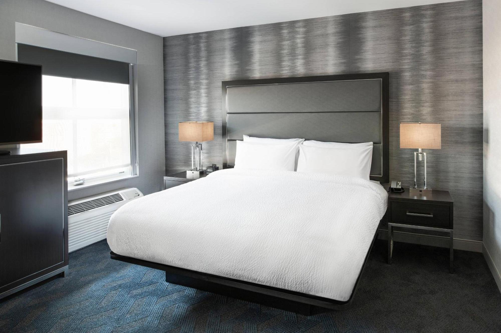 Residence Inn By Marriott Boston Logan Airport/Chelsea Exterior photo