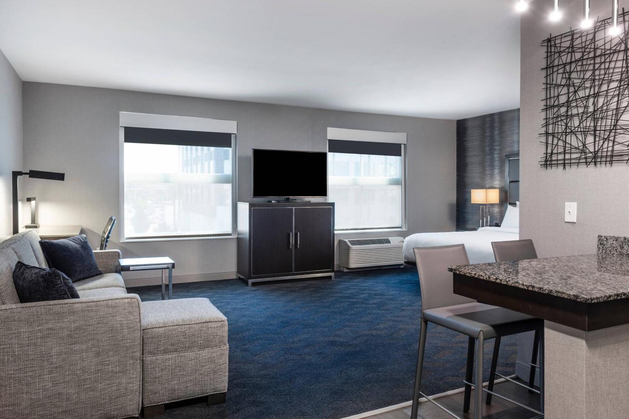 Residence Inn By Marriott Boston Logan Airport/Chelsea Exterior photo